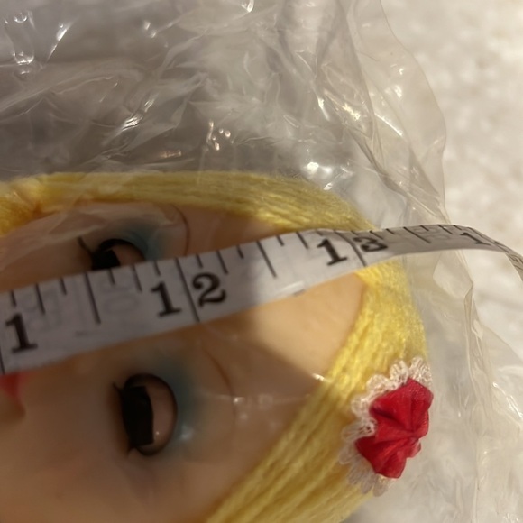 Swiss Miss Vintage Doll - Picture 6 of 7